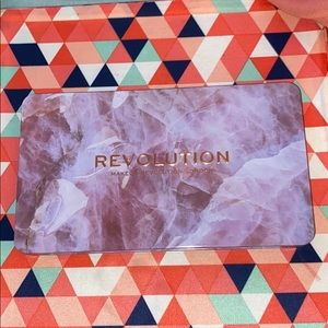 Makeup revolution unconditional love palette